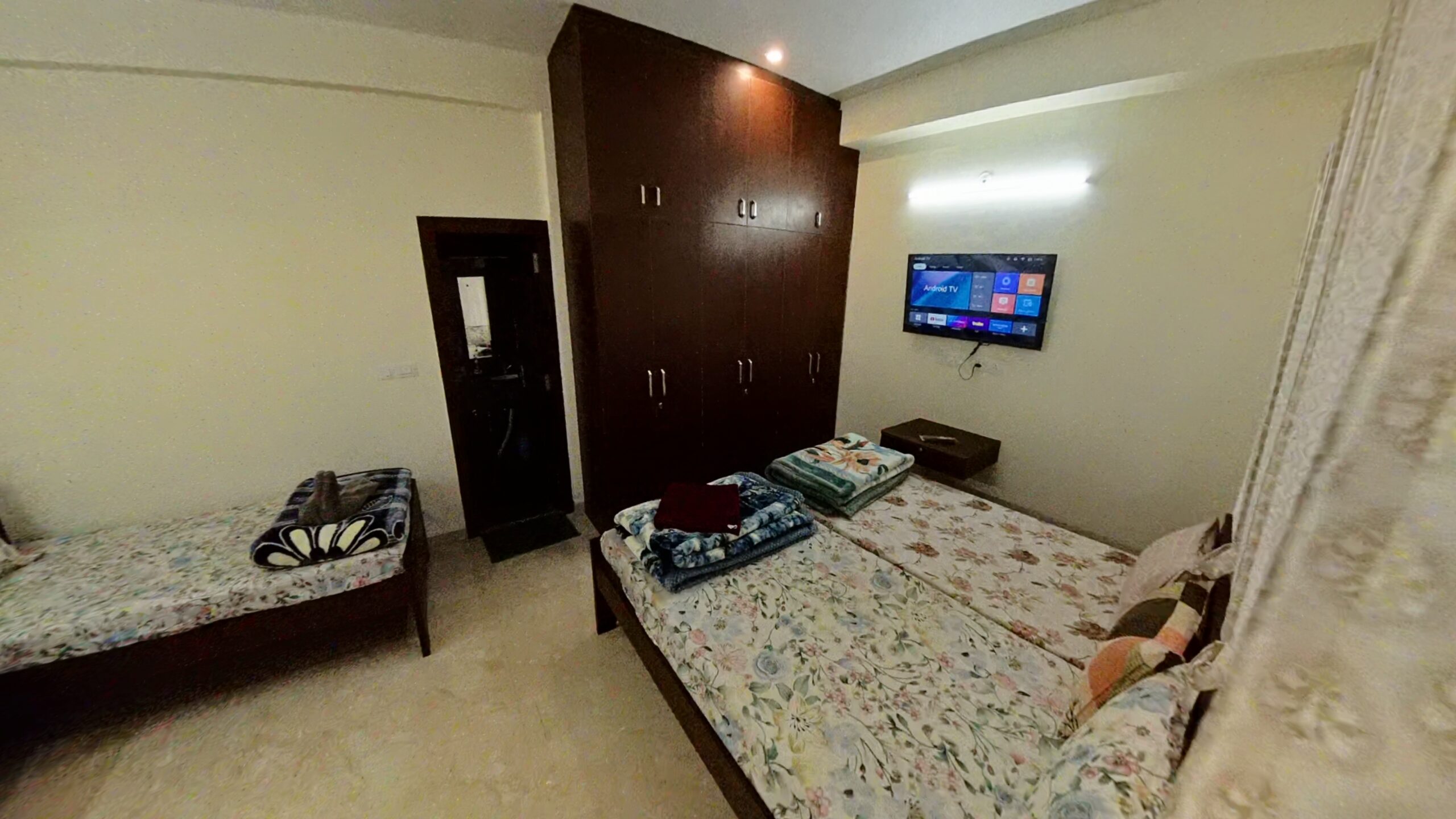 TRIPLE BED ROOM-1